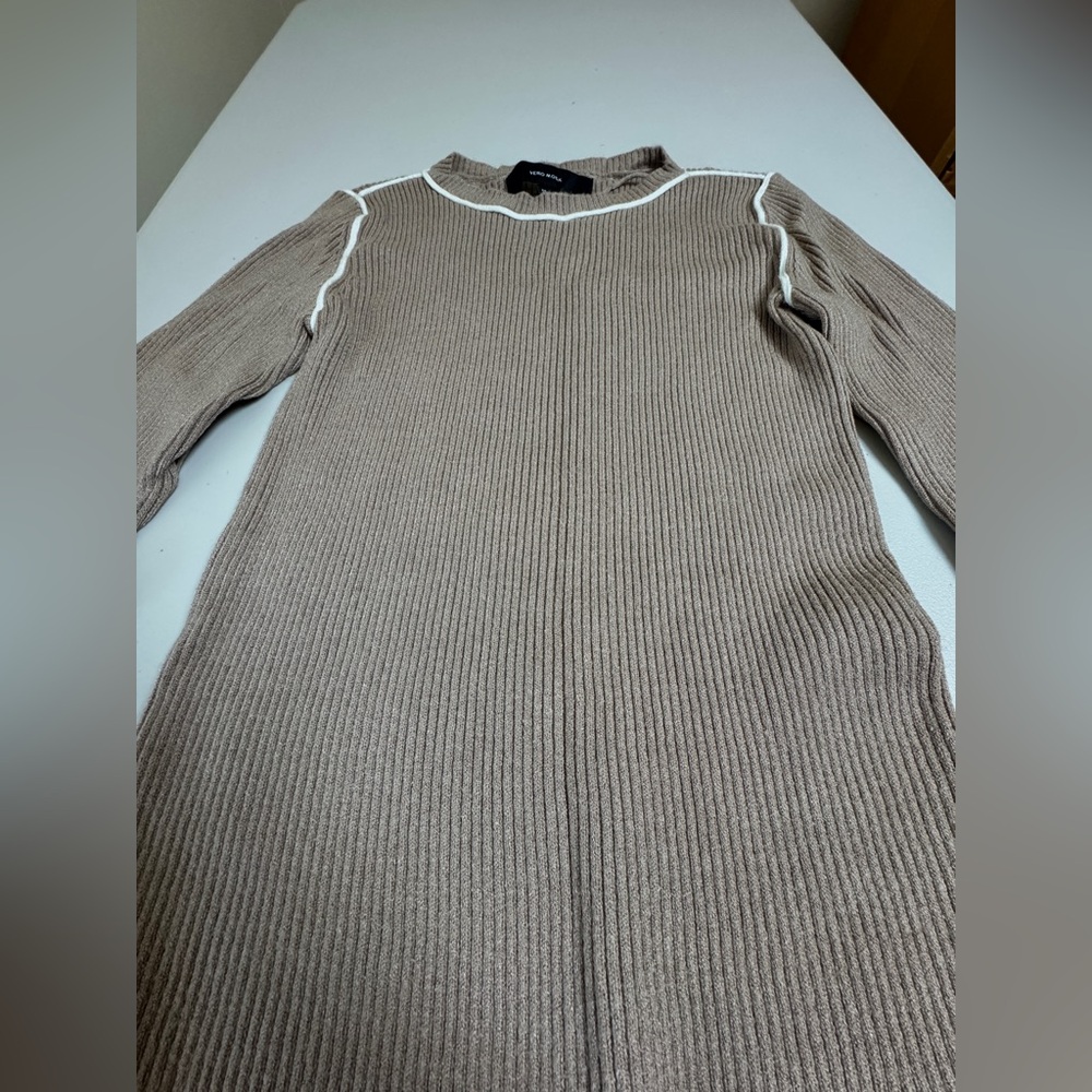Vero Moda Ribbed Long Sleeve Knit Top Size Small Taupe - Picture 9 of 9